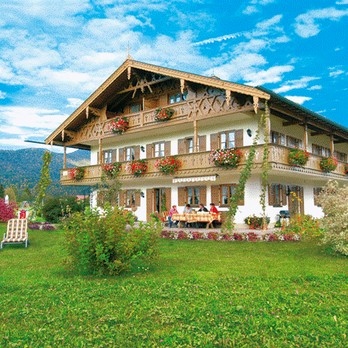 Zum Baur - Vacation Rentals Near Me - Krün, BY