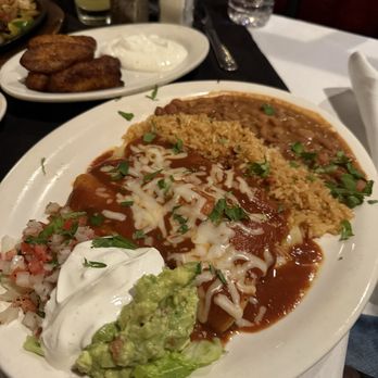 El Aguila Restaurant - Tex-Mex - Mexican Near Me - Silver Spring, Maryland El Aguila Restaurant - Tex-Mex - Mexican Near Me - Silver Spring, Maryland