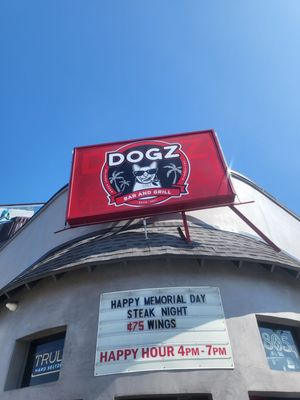 Dogz Bar & Grill by null