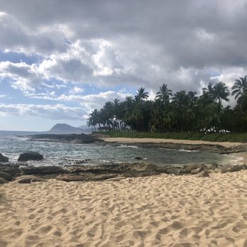 Secret Beach - Beaches Near Me - Kapolei, Hawaii
