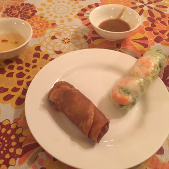 Tram's Kitchen - Egg roll and spring roll - Vietnamese Near Me - Pittsburgh, Pennsylvania