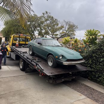 Alva Affordable Towing & Lockout - Towing Near Me - Long Beach, California Alva Affordable Towing & Lockout - Towing Near Me - Long Beach, California