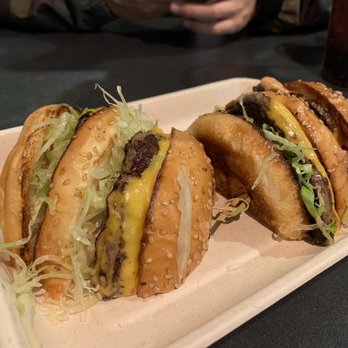 Burnt Crumbs - Big Mac cut in half. It's like an extremely premium version of MCD's. Actually not even comparable cos it's bomb af! - New American Near Me - Irvine, California