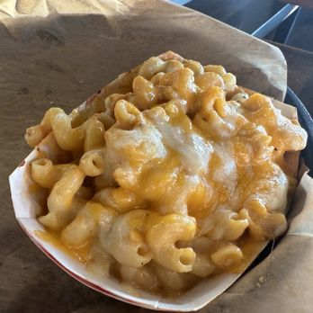 PorterHouse Burger Co - MAC & CHEESE - Burgers Near Me - Greensboro, North Carolina PorterHouse Burger Co - MAC & CHEESE - Burgers Near Me - Greensboro, North Carolina