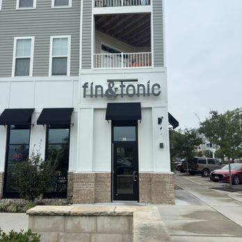Fin & Tonic - Cute location - New American Near Me - Suffolk, Virginia Fin & Tonic - Cute location - New American Near Me - Suffolk, Virginia