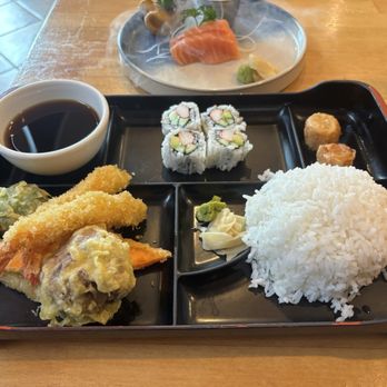 Fuku Sushi - Sushi Bars Near Me - Longmont, Colorado