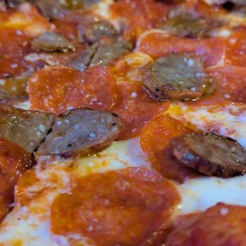 Kenny's East Coast Pizza - Excellent pizza at Kenneys - Pizza Near Me - Plano, Texas