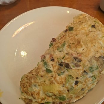 Blueberry Hill Pancake House - Veggie egg white omelette yum! - Breakfast & Brunch Near Me - Aurora, Illinois
