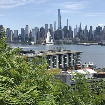 Old Glory Park - Parks Near Me - Weehawken, New Jersey