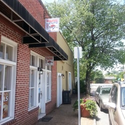 Square Cutz - Great place for a cut!