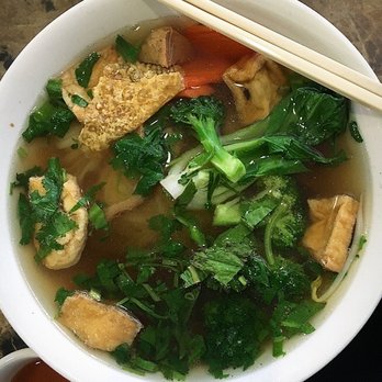 Moonlight Cafe - Pho dac biet chay - Vegetarian Near Me - Seattle, Washington