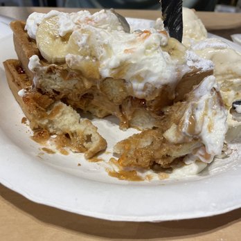 Waffle and Berry - Waffles Near Me - Honolulu, Hawaii Waffle and Berry - Waffles Near Me - Honolulu, Hawaii