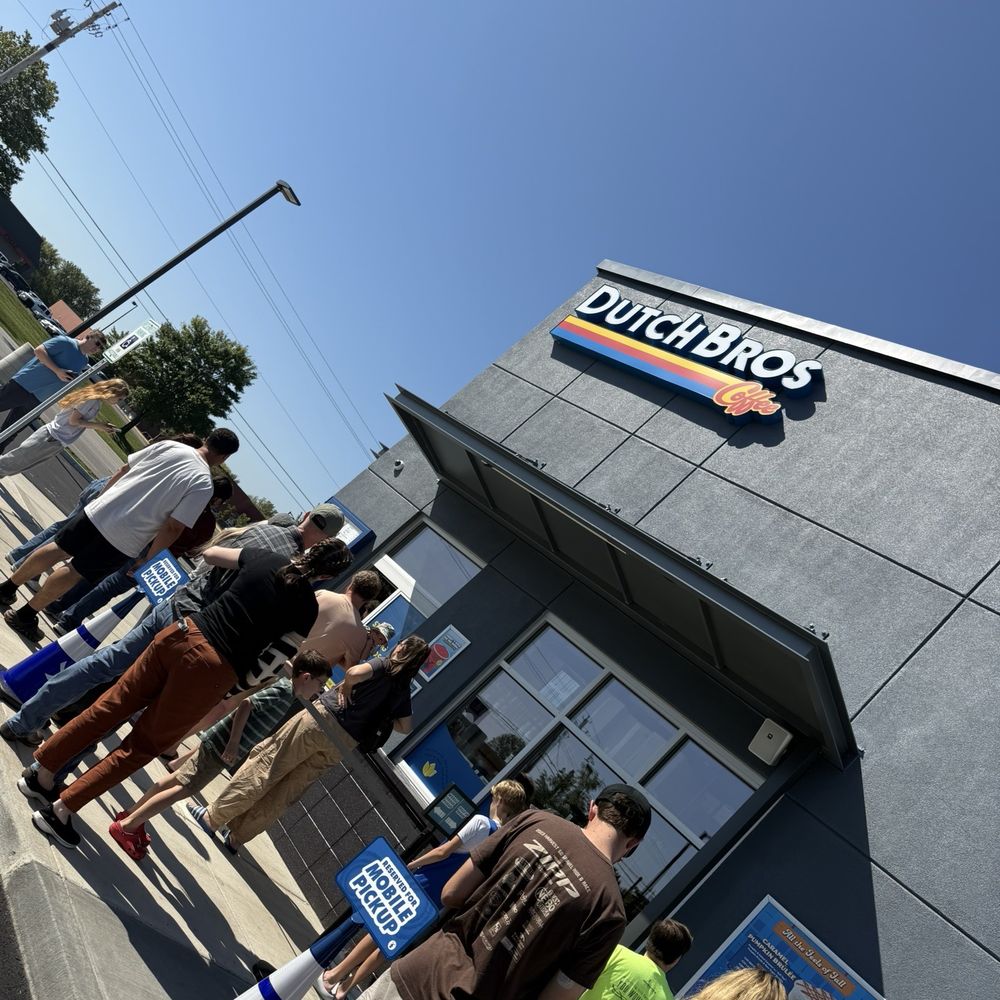 Dutch Bros Coffee - Juice Bars & Smoothies Near Me - Indianapolis, Indiana