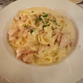 Cafe Gazelle - Michaelangello (Fettuccine Alfredo stepped up) - Italian Near Me - Long Beach, California Cafe Gazelle - Michaelangello (Fettuccine Alfredo stepped up) - Italian Near Me - Long Beach, California