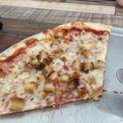 Sans Pizzeria - Chicken Parmesan pizza