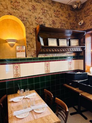 Ralph's Italian Restaurant by null