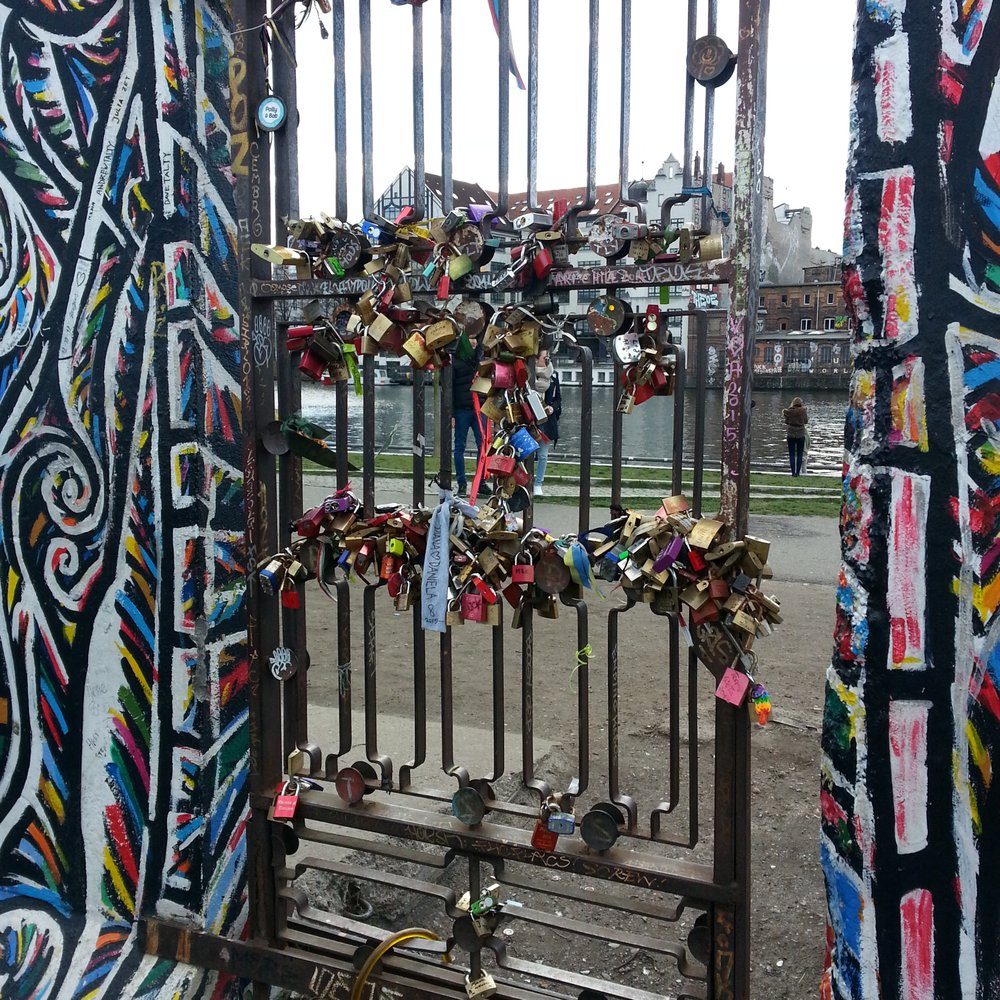 East Side Gallery - Landmarks & Historical Buildings Near Me - Berlin, BE East Side Gallery - Landmarks & Historical Buildings Near Me - Berlin, BE