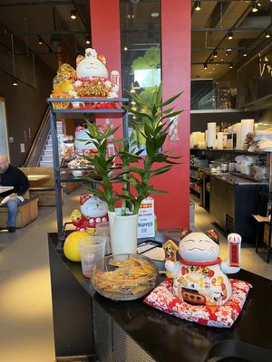 Han Noodle Bar by null