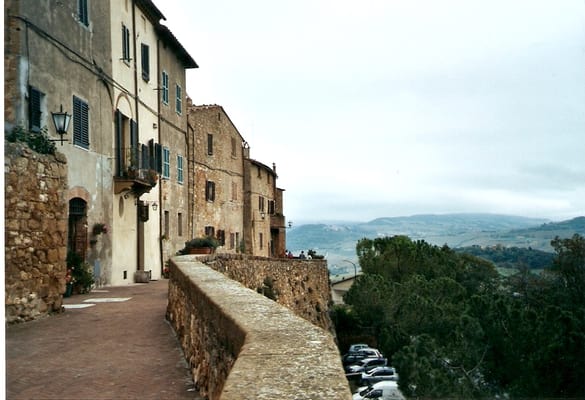 Pienza by null