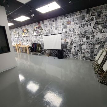 Under The Radar Records - Vinyl Records Near Me - Lawndale, California Under The Radar Records - Vinyl Records Near Me - Lawndale, California