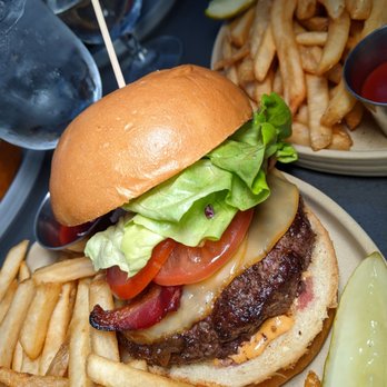 The Front Yard - Burger - Beer Gardens Near Me - Las Vegas, Nevada The Front Yard - Burger - Beer Gardens Near Me - Las Vegas, Nevada