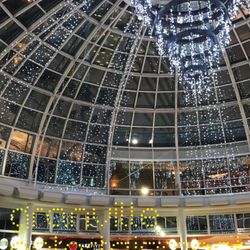 CF Pacific Centre - Holiday feels