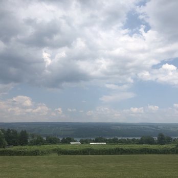 The Inn At Glenora Wine Cellars - Another beautiful view of the vineyard and the Seneca Lake. - Hotels Near Me - Dundee, New York