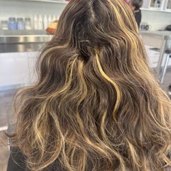 Latinos Hair Salon - Antes