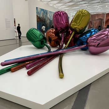 The Broad - Tulips by Jeff Koons - Art Museums Near Me - Los Angeles, California The Broad - Tulips by Jeff Koons - Art Museums Near Me - Los Angeles, California