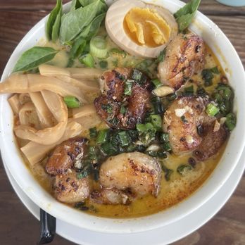 Saigon On 7th - Curry Ramen - Vietnamese Near Me - Austin, Texas