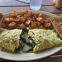 Ellenton Cafe - Spinach omelet