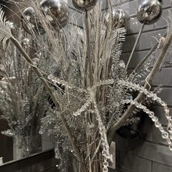 Legno Chicago - Snazzy bathroom decor.