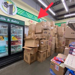 Dollar Tree - Where's the exit?