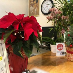 Nina's Tong Thai Spa - We are in the Holidays spirit for 2018 and always. We hope you are, also.