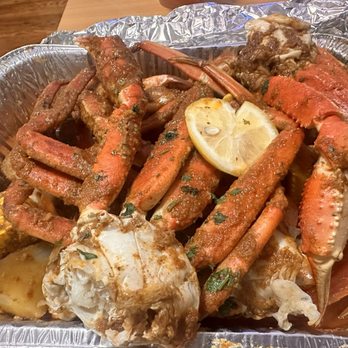 Shaking Crab - snow crab clusters - Seafood Near Me - New York, New York Shaking Crab - snow crab clusters - Seafood Near Me - New York, New York