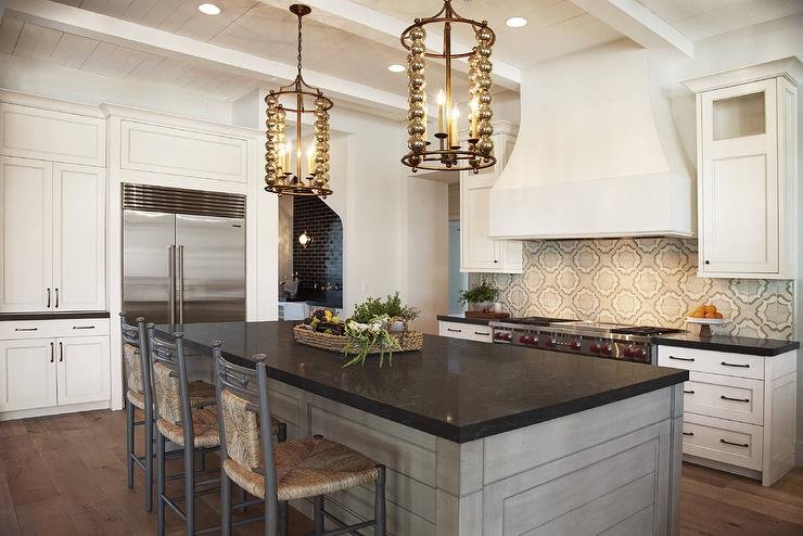 Custom Stone - countertop fabricator in Berlin, CT