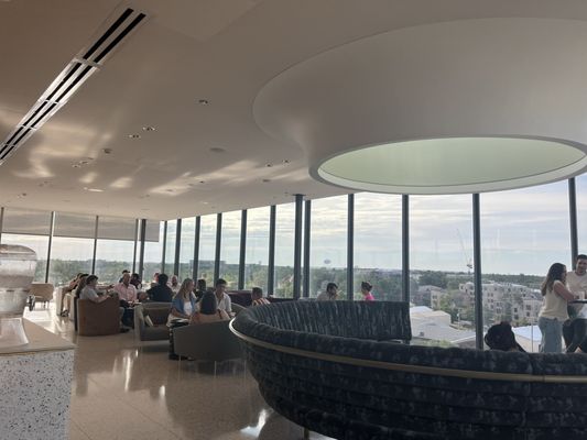 The Momentary by null