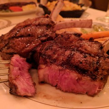 Bohanan's - Medium rare rack of lamb, cooked to order - Steakhouses Near Me - San Antonio, Texas