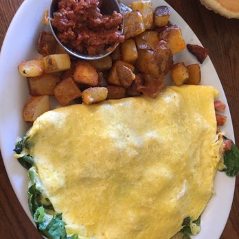 Eggs 'n Things - My omelette with country potatoes - Breakfast & Brunch Near Me - Honolulu, Hawaii Eggs 'n Things - My omelette with country potatoes - Breakfast & Brunch Near Me - Honolulu, Hawaii