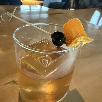 Level 5 Rooftop Restaurant - Ancient fashioned - Cocktail Bars Near Me - Albuquerque, New Mexico