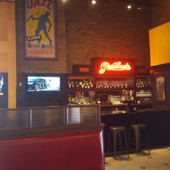 Giordano's - Bar - Pizza Near Me - Oakbrook Terrace, Illinois Giordano's - Bar - Pizza Near Me - Oakbrook Terrace, Illinois
