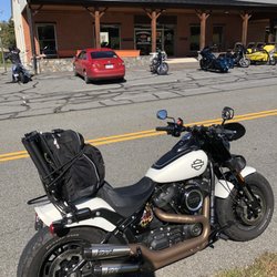 Stonewall Harley Davidson - Main entrance