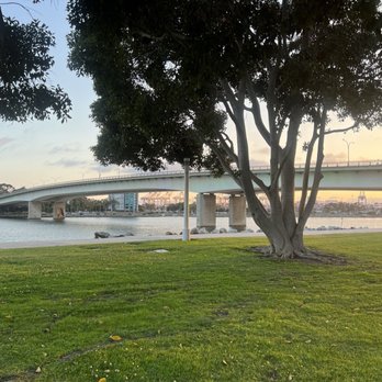 Pine Ave Pier - Local Flavor Near Me - Long Beach, California