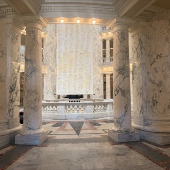 Idaho State Capitol - Very beautiful inside - Landmarks & Historical Buildings Near Me - Boise, Idaho Idaho State Capitol - Very beautiful inside - Landmarks & Historical Buildings Near Me - Boise, Idaho