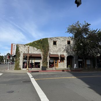 Americana - Outside - American Near Me - Santa Rosa, California Americana - Outside - American Near Me - Santa Rosa, California