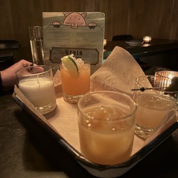Grain Whiskey Bar - Full hog flight with Hamburger Conchita phibil Cornbread Banana pudding - Bartenders Near Me - Playa Del Rey, California