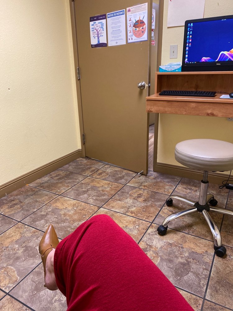 Pulmonary Associates - patient advocate in Las Vegas, NV