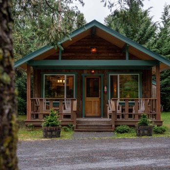 Stone Creek Lodge - Vine Maple Cabin - Sleeps up to 2 adults & 2 children in Queen & bunkbed. Kitchen with cooktop and bath with shower. No smoking - No Pets - Hotels Near Me - Ashford, Washington Stone Creek Lodge - Vine Maple Cabin - Sleeps up to 2 adults & 2 children in Queen & bunkbed. Kitchen with cooktop and bath with shower. No smoking - No Pets - Hotels Near Me - Ashford, Washington