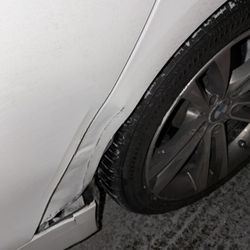 Monterey Park Auto Collision - Another photo of my dent