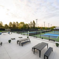 MVP Athletic Club - Outdoor Pickleball